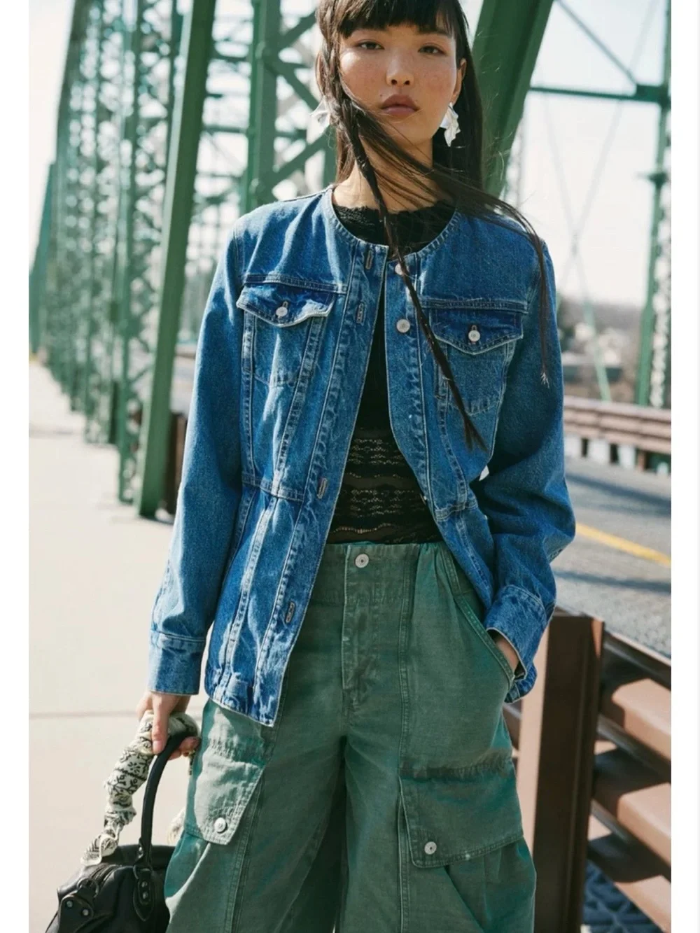 Free People/ We The Free Lula Denim Jacket In River Blues Size Medium - Picture 6 of 9